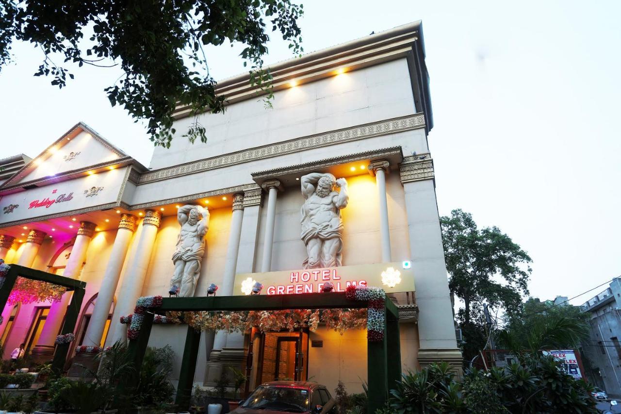 Hotel Capital O Green Palms Near Jhilmil Metro Station Nueva Delhi Exterior foto